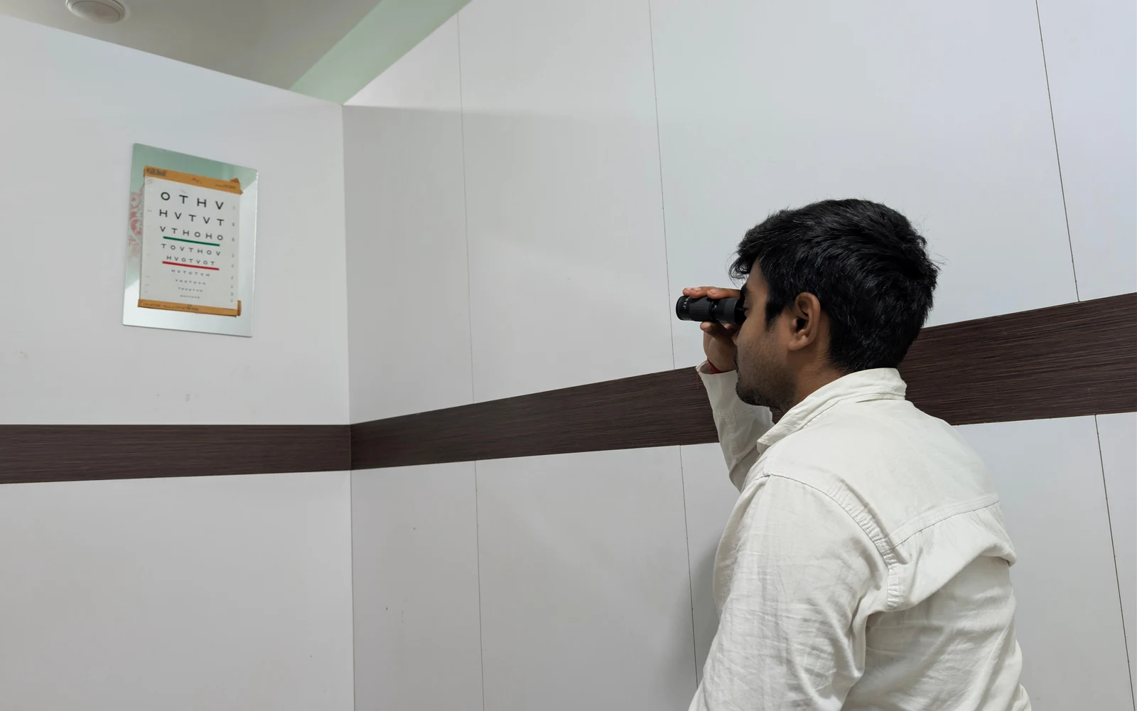 Surveillance observation using binoculars