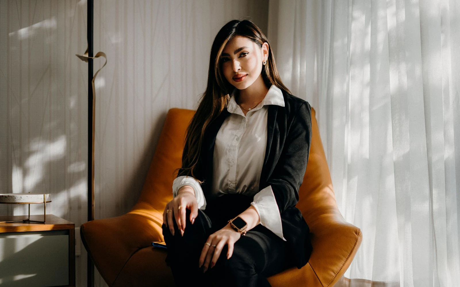 Professional female investigator in a private office consultation